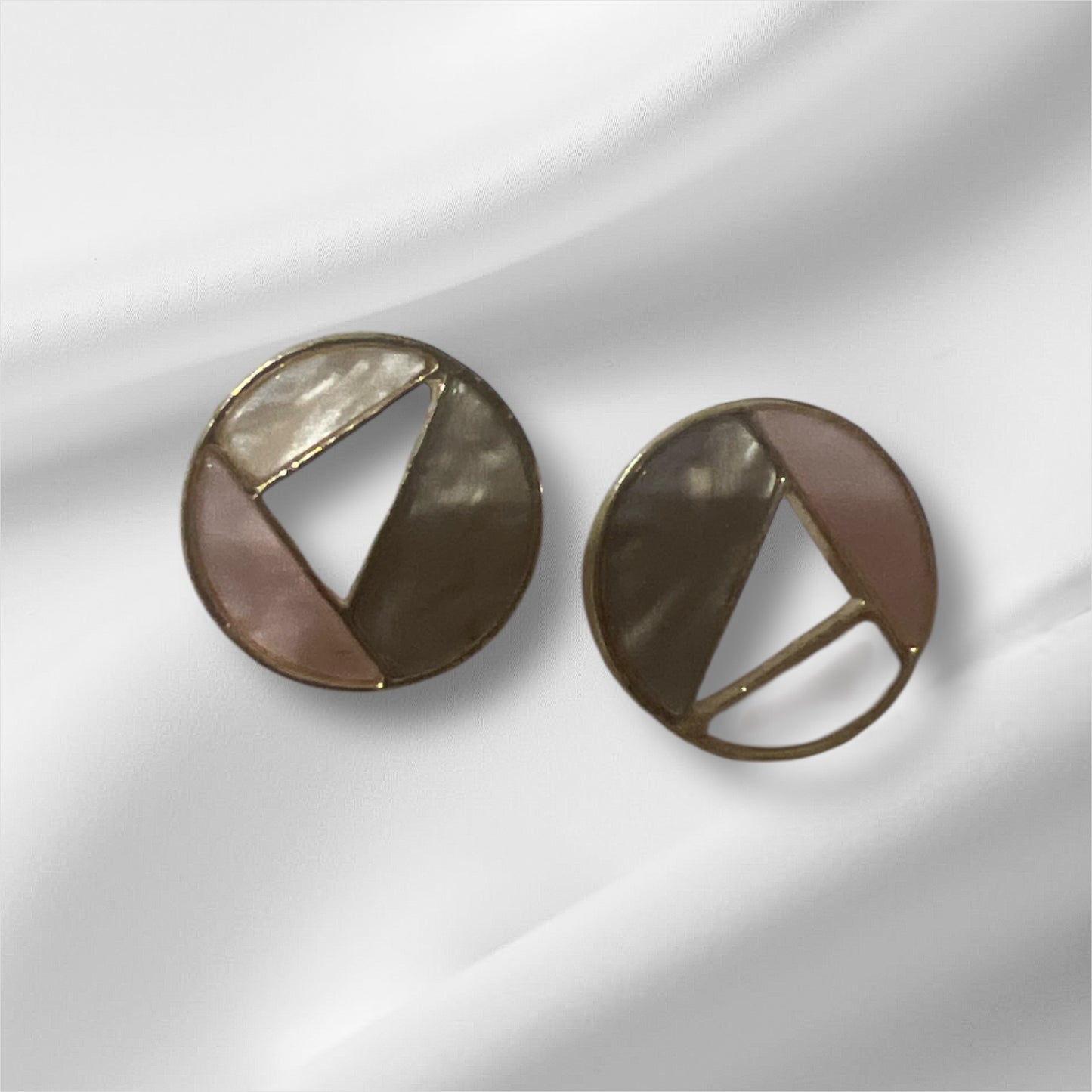 Minimalist Geometrical Round Earrings